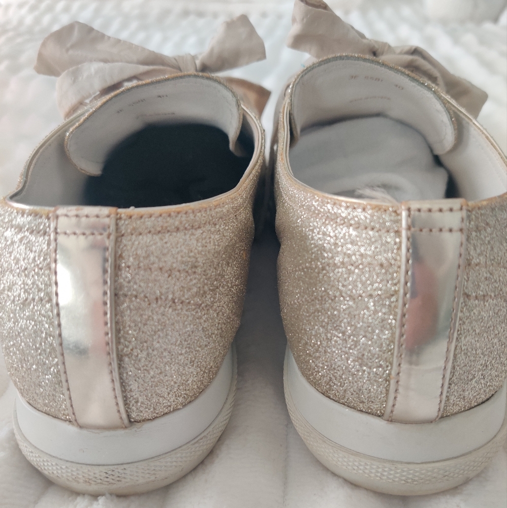 Authentic Prada Gold Glitter Sneakers - Picture 3 of 7